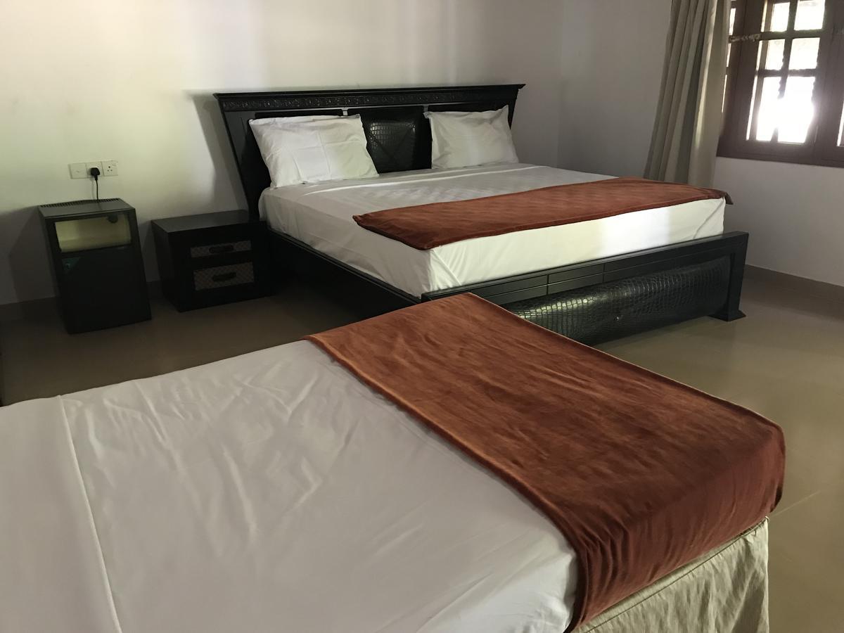 Hotel 4 U Saliya Garden Anurâdhapura Extérieur photo