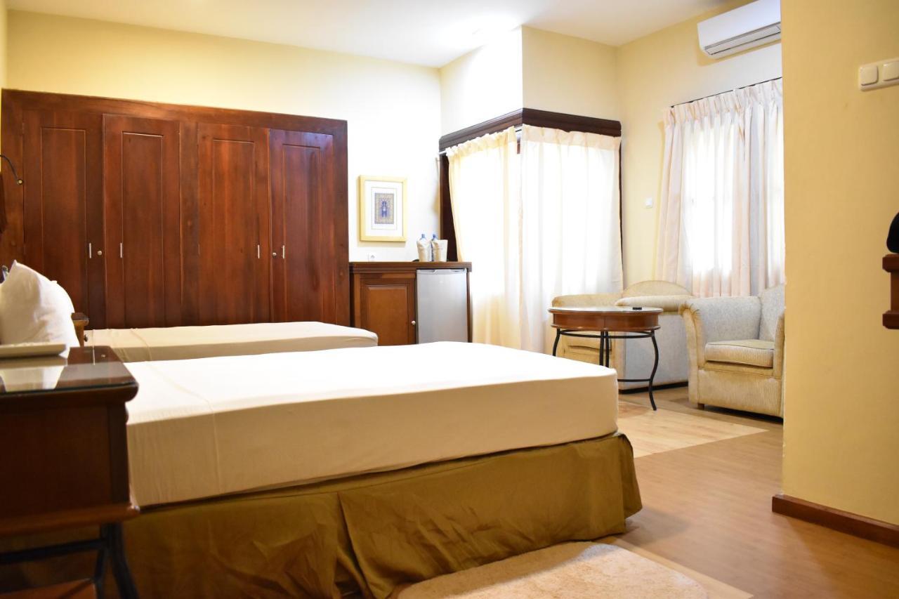Hotel 4 U Saliya Garden Anurâdhapura Extérieur photo