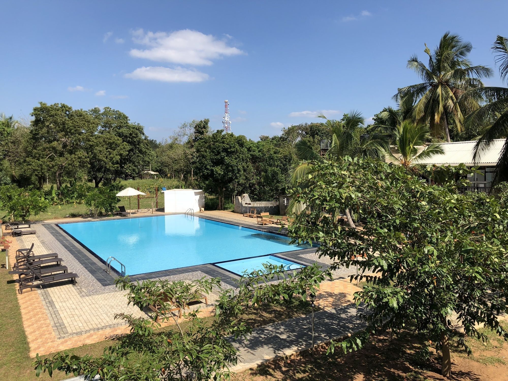 Hotel 4 U Saliya Garden Anurâdhapura Extérieur photo